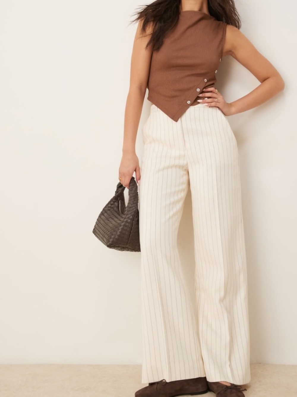 Abercrombie & Fitch high rise loose pants in cream pinstripe - size 31